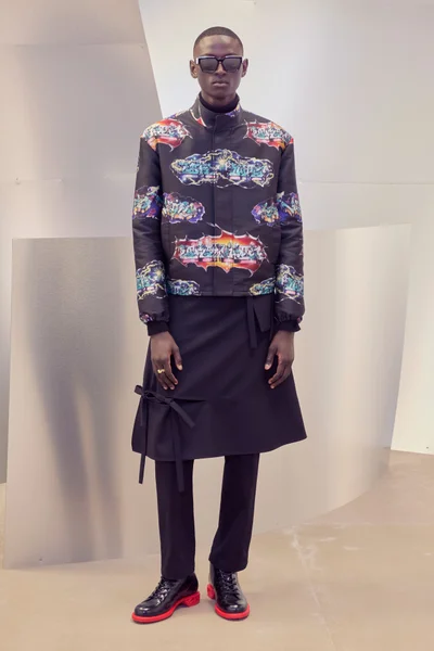 Look 19